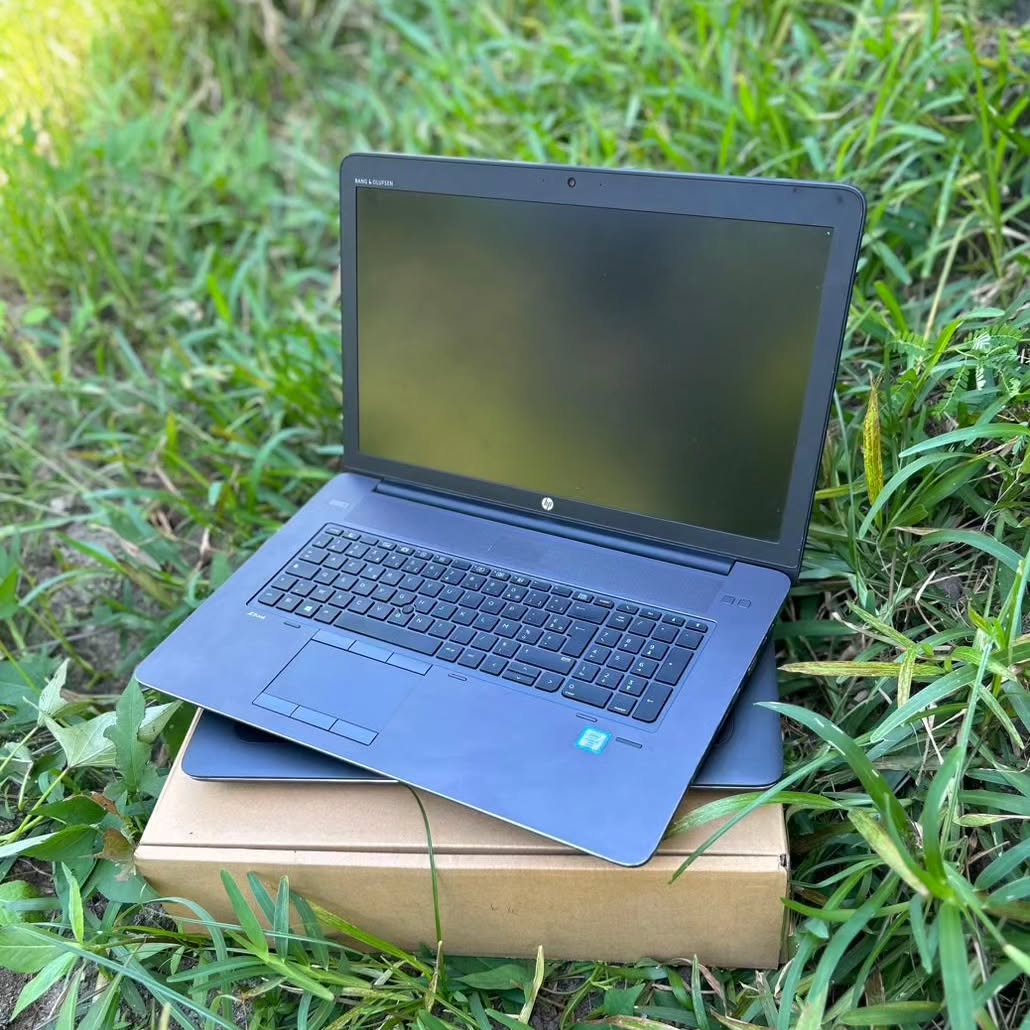 HP ZBook 15.6 FHD Intel Core i7 6th Workstation Laptop  ( 16 GB Ram ,512 GB SSD, QUALCOMM Graphics,Windows 11 ,Ms Office) 1 year warranty