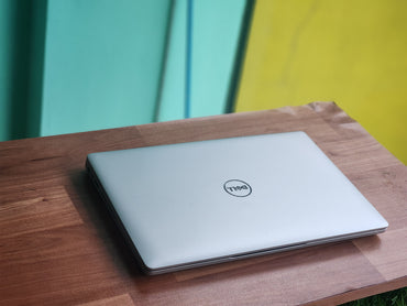 DELL Latitude 5410 14 inch FHD Business Laptop ( intel core i5 10th Gen, 16 GB Ram, 512 GB SSD NVme,4 GB Graphics Onboard UHD, Web camera,Bluetooth,Windows 11,Ms office) - 1 Year Warranty